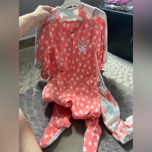 2 2T NWT fleece one piece footed llama pjs - Picture 1 of 7